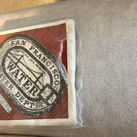 16 New Vintage San Francisco Paper Napkins, true collectible, very rare, new, - Picture 6 of 7
